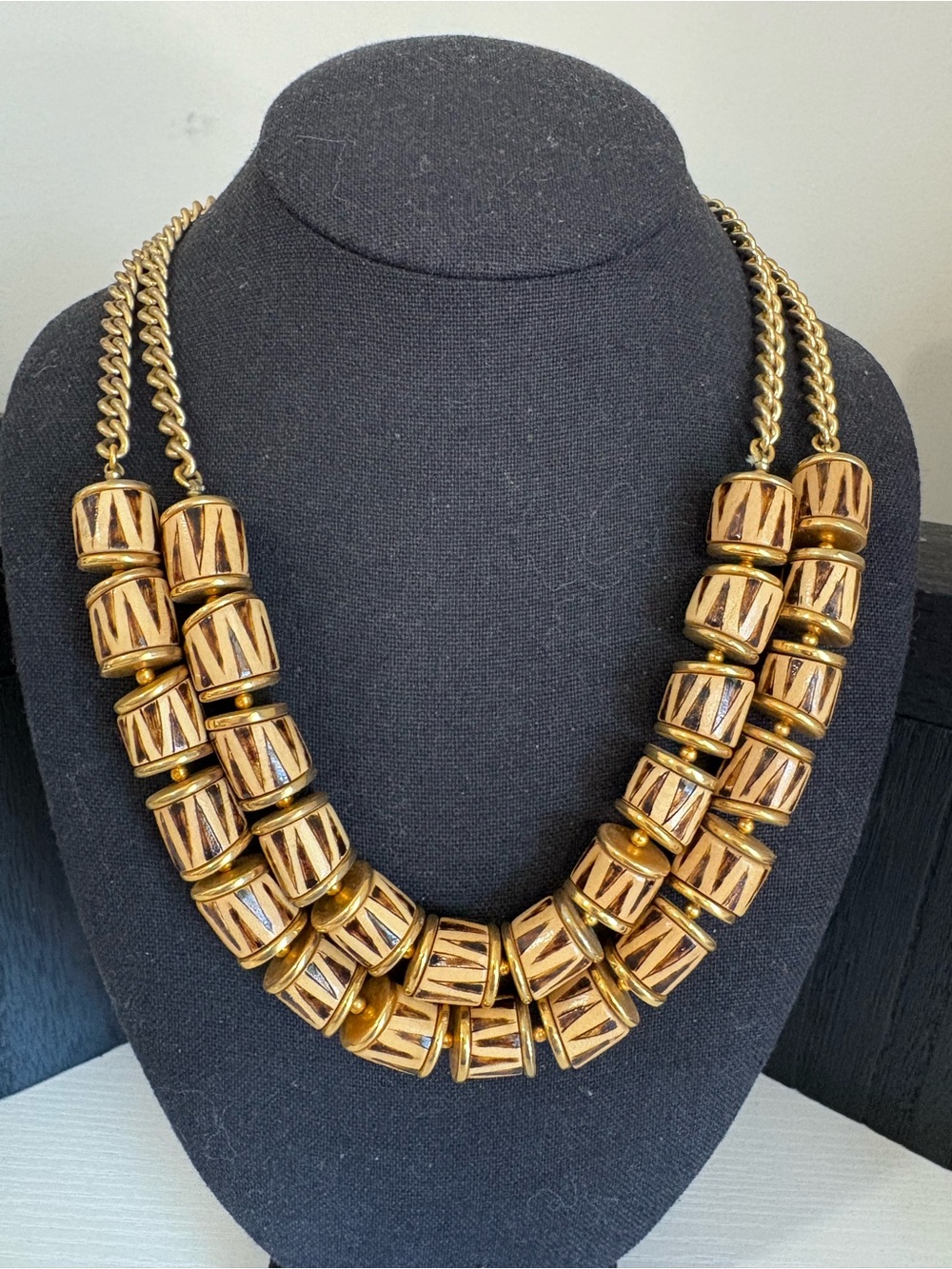 Kenneth Lane vintage necklace double strand barrel bead gold tone 21”